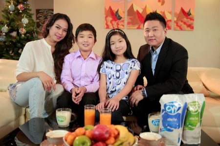 ХОС ЗҮРХЭЭ ХАМГААЛЪЯ: Чинбаад “Niciton & Friends”,