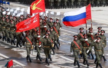 Ялалтын баярын парадад нэг ч цэргийн техник хэрэгсэл оролцохгүй гэж ОХУ-ын батлан хамгаалах яамнаас мэдэгдлээ 
