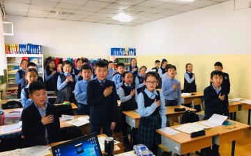 Булган аймаг Төрийн дууллын түүх, уламжлал, хүндэтгэлийн талаар цуврал сургалт зохион байгуулжээ