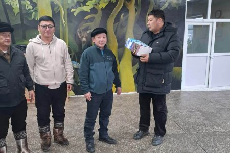 ГОВЬ-АЛТАЙ АЙМАГ ДАХЬ МЭРГЭЖЛИЙН БОЛОВСРОЛЫН СУРГУУЛИЙН БАГШ, АЖИЛТНУУДЫН ТӨЛӨӨЛӨЛ ӨВӨРХАНГАЙ АЙМАГ ДАХЬ ПОЛИТЕХНИК КОЛЛЕЖИД ЗОЧИЛЛОО.