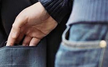 Халаасны хулгайн гэмт хэргийн 82.5 хувийг гар утасны хулгай эзэлж байна