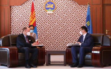 Education Minister meets German Ambassador
