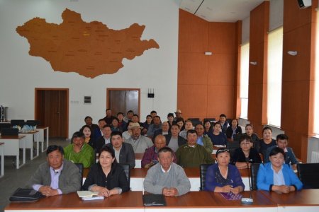 Булган аймгийн Бэлчээрийн менежментийн ажлын хэсгийнхэнд сургалт явууллаа