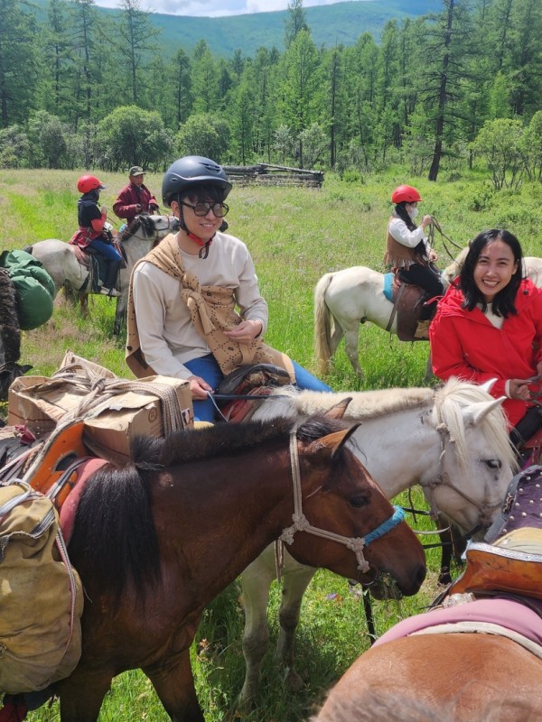 HORSEBACK RIDING IN THE NATIONAL PARK ''NAIMAN NUUR''