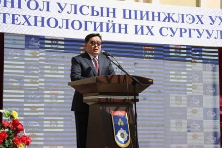 Г.Занданшатар: Монгол Улсыг “Оюутолгой” биш “Оюунтай толгой” хөгжүүлнэ