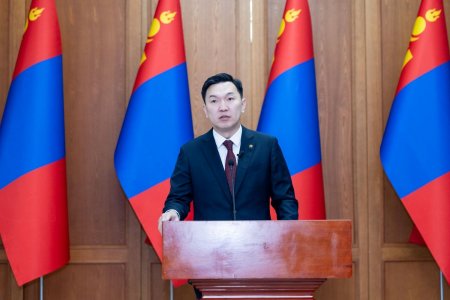 Шилдэг татвар төлөгч 50 аж ахуйн нэгж, байгууллагад шагнал гардууллаа