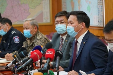 Шууд: Улсын онцгой комиссын хуралдаанаас гаргасан шийдвэрийг танилцуулж байна