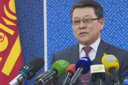 ШУУД: ХХААХҮ-ийн сайд Ч.Улаан мэдээлэл хийж байна