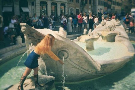 Та мөрөөдлийнхөө төлөө 5 жилийг зарцуулж эс чадваас Хүний мөрөөдлийн төлөө 50 жил зарцуулна гэдэг үг байдагдаа.