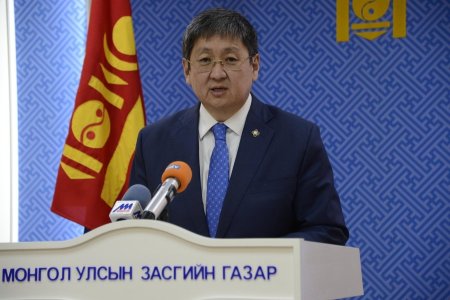 Тусгай сангуудад авах арга хэмжээний талаар сайд Ч.Хүрэлбаатар танилцууллаа