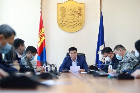 С.Амарсайхан: Иргэдийнхээ эрүүл мэндийг хамгаалах, эдийн засгаа авч үлдэх зөрчилдөөнтэй хүнд нөхцөлд ХОТ богино хугацаанд шийдвэрүүдийг гарган ажиллаж байна