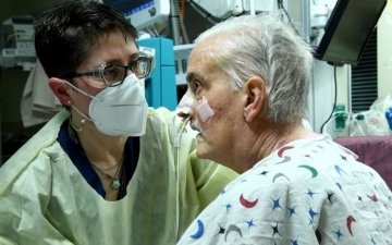 Генийн хувьд өөрчилсөн гахайн зүрх шилжүүлэн суулгуулсан анхны хүн нас баржээ