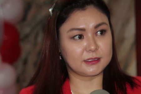 Үндэсний цэцэрлэгт хүрээлэнгийн захирлыг үүрэгт ажлаас нь чөлөөллөө