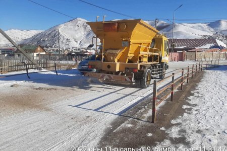 Цас цэвэрлэгээнд зам талбайн 579 үйлчлэгч 94 техник хэрэгсэлтэй ажиллаж байна