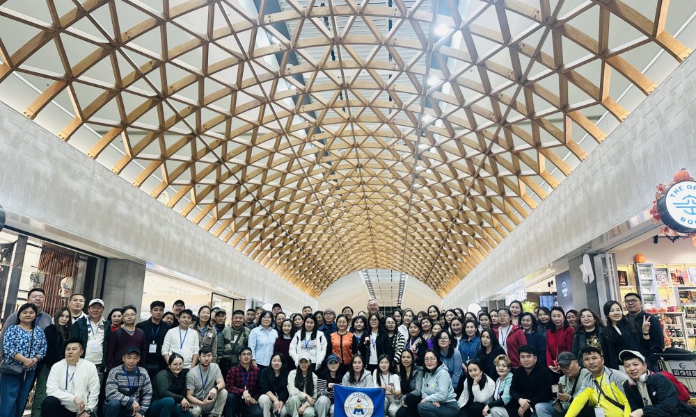 МАНЛАЙЛАГЧ МАНДАХЧУУД ШИНЭ ОНЫ БАЯРЫН ХУРАЛ ЗОХИОН БАЙГУУЛАГДЛАА