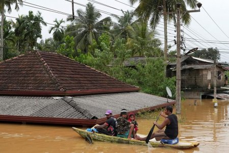 Шри Ланка, Индонези улс дотооддоо цэргийн албан хаагчдыг гамшигт  нэрвэгдсэн бүс нутагтаа илгээжээ