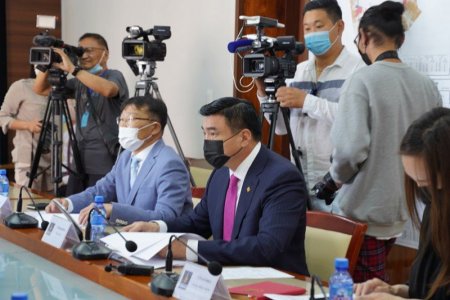 Монгол Улсын Шадар сайд БХБЯ-нд ажиллаж байна