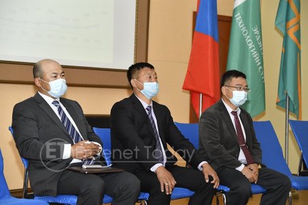 “Эрдэнэт үйлдвэр” ТӨҮГ-аас “Сайн аав-Эрүүл харилцааны үндэс” сэдэвт сургалт зохион байгууллаа