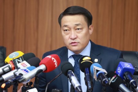 Д.Амарбаясгалан: Бид хоёр асуудлыг шийдвэрлэхээр намын УЗ-өөр шийдвэрлэсэн