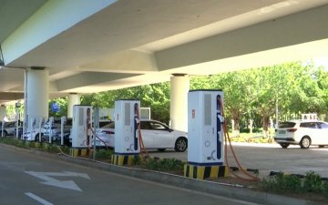 Хятад улсад цахилгаан тээврийн хэрэгслийн борлуулалт нэмэгдсэнээр газрын тосны эрэлт буурчээ