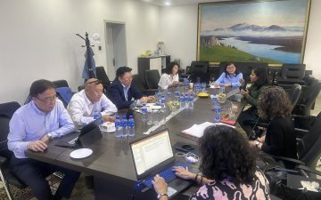 Олон улсын газрын эвслийн удирдлагууд айлчилж байна