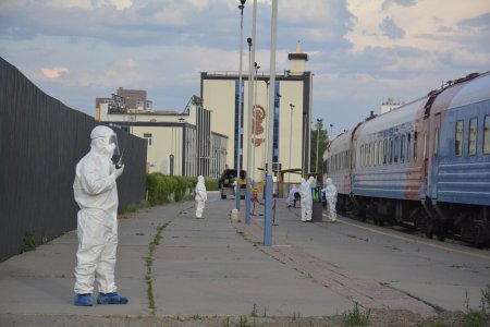 Тэвшинд нуугдаж, улсын хил зөрчсөн БНХАУ-ын иргэнийг саатуулжээ