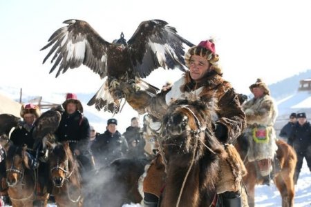 Бүргэдийн баярыг ирэх сарын 4, 5-нд зохион байгуулна 