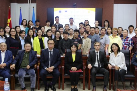 “Арьс шир боловсруулах үйлдвэрлэл дэх хөдөлмөрийн аюулгүй байдал, эрүүл ахуй” сургалт болов