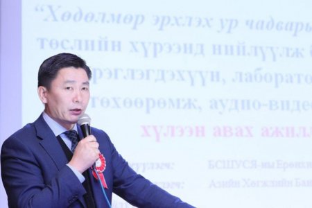 ЕБС-дад 871 лабораторийн тоног төхөөрөмжийг хүлээлгэн өглөө