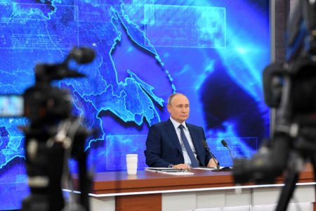 Путин жил бүр хийдэг хэвлэлийн хурлаа энэ жил цуцалжээ