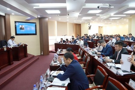 Нийслэлийн эдийн засаг, нийгмийг 2020 онд хөгжүүлэх үндсэн чиглэлийг баталлаа