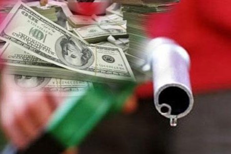 Баасан гаригаас шатахууны үнийг 100, оны эцэст 200 төгрөгөөр бууруулахаар болжээ