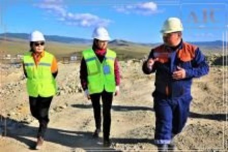 THE AMBASSADOR OF CANADA TO MONGOLIA, H.E. MS. CATHERINE E. IVKOFF, VISITS AIC PLANT.