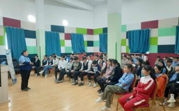 ЭЛСЭЛТИЙН СУРТАЛЧИЛГААНЫ БАГ ОРОН НУТАГТ АЖИЛЛАЛАА.