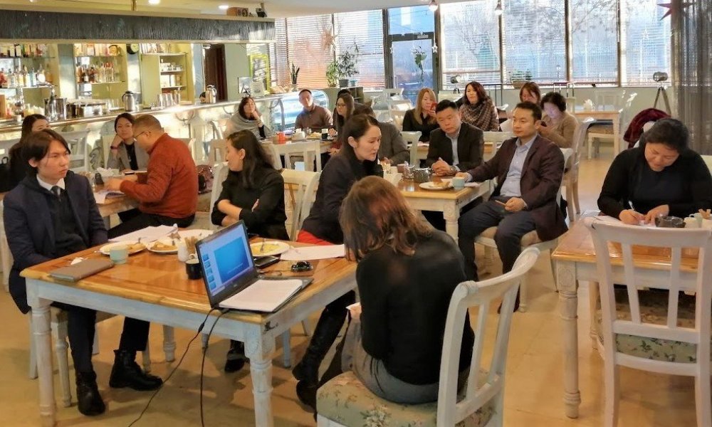 Regular “Morning meeting” on Mobile identity  international experience was organized