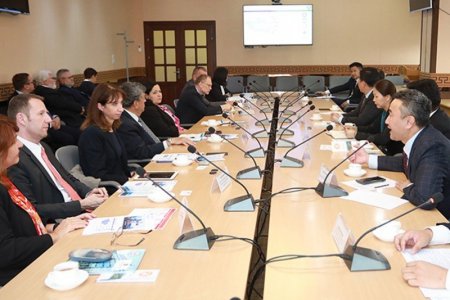 Чех улсын Худалдаа, эдийн засгийн танхимын төлөөлөгчидтэй уулзлаа