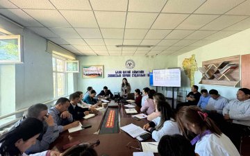 ЭРҮҮЛ МЭНДИЙН ГАЗРЫН ДАРГА ХОЛБОГДОХ МЭРГЭЖИЛТЭНҮҮД АЙМГИЙН ЗООНОЗ ӨВЧИН СУДЛАЛЫН ТӨВД АЖИЛЛАА.