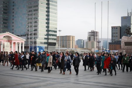 Багш нар ирэх даваа гарагаас хугацаагүй ажил хаяна