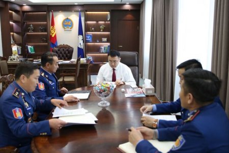 Нийслэлийн Засаг дарга Д.Сумъяабазар НОБГ-ын удирдлагуудтай уулзаж, үүрэг чиглэл өгөв