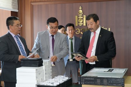 ЗХАБ-ыг сайжруулахад шаардлагатай тоног төхөөрөмжийг гардуулан өглөө