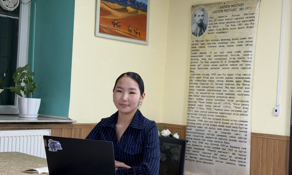 ОЮУТАН СУДЛААЧ С. ЧУЛУУНЦЭЦЭГИЙН “ХУТАГТ СУДРЫН АЙМГИЙН ЭРХЭТ ХААН ХЭМЭЭХ ИХ ХӨЛГӨНИЙ СУДАР” ӨГҮҮЛЭЛД БИЧСЭН Г. ЛХАГВАНАРАНГИЙН ШҮҮМЖ (6)