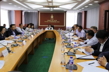 ХХААХҮЯ-ны Шинжлэх ухаан, технологийн салбар зөвлөл хуралдлаа