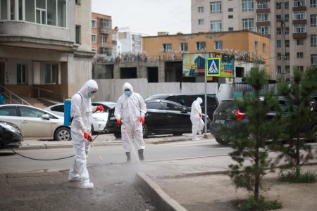 Баянзүрх дүүрэгт цэвэрлэгээ, ариутгал үргэлжилж байна