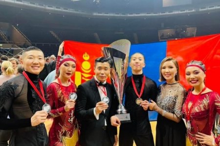 First Asian team to win medal at WDSF World Championship!
