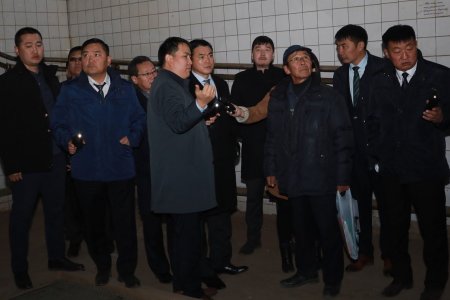 Хотын Захирагч С.Амарсайхан Багахангай дүүрэгт ажиллаж байна