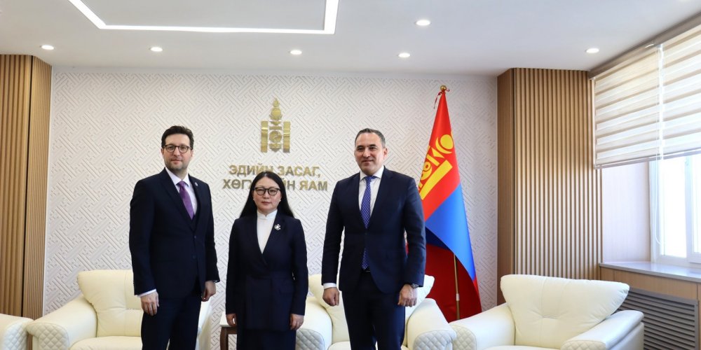 Европын сэргээн босголт, хөгжлийн банкны төлөөлөгчдийг хүлээн авч уулзлаа