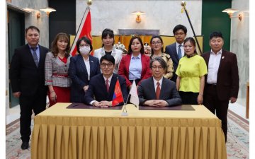 ТЭГШ ХАМРУУЛАХ БОЛОВСРОЛЫГ ДЭМЖИХ ТӨСЛИЙГ 16 СУРГУУЛЬД ХЭРЭГЖҮҮЛНЭ