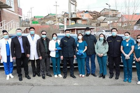 Өрхийн эрүүл мэндийн төвүүдэд шаардлагатай тоног төхөөрөмжийг гардуулж өглөө