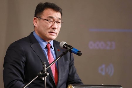 Д.Сумъяабазар: Нийслэлийн төрийн албан хаагчдын цалин, урамшууллыг нэмэгдүүлэхээр төлөвлөж байгаа