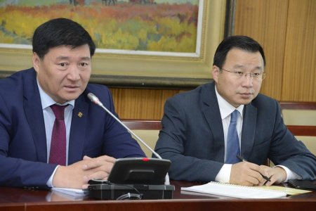 МЭРГЭЖЛИЙН БОЛОВСРОЛ СУРГАЛТЫН САЛБАРЫНХАН ЧУУЛНА